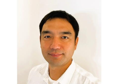 宇秋　哲也
