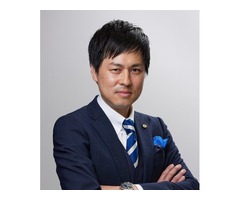 薄井崇仁